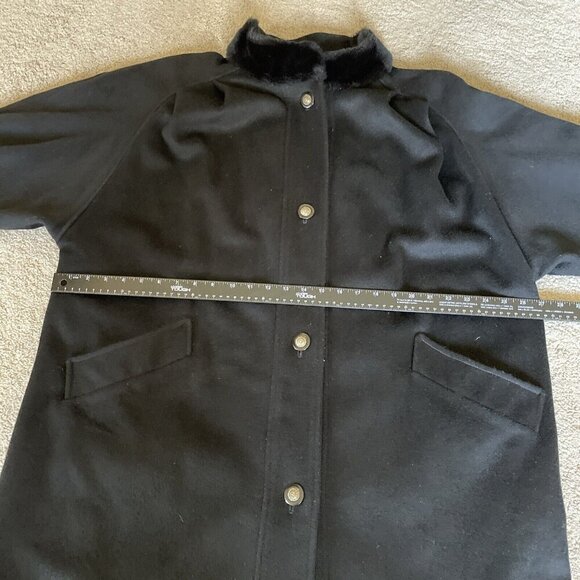Vintage 70s Lorovi Woman Wool Button Front Coat Sz 2X Black Faux Fur Collar USA - Picture 9 of 13